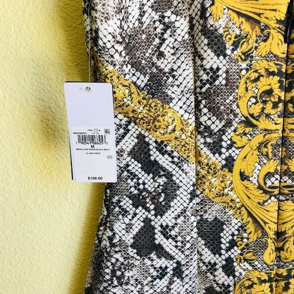 Guess Rae Medallion Snake Print Bodycon V Neck Party Dress - Picture 8 of 12